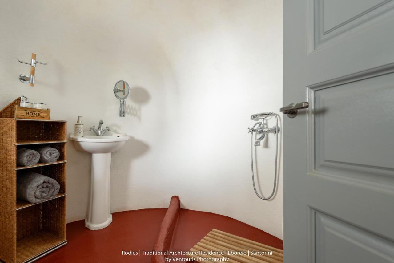 Rodies Traditional House Emporio  Экстерьер фото